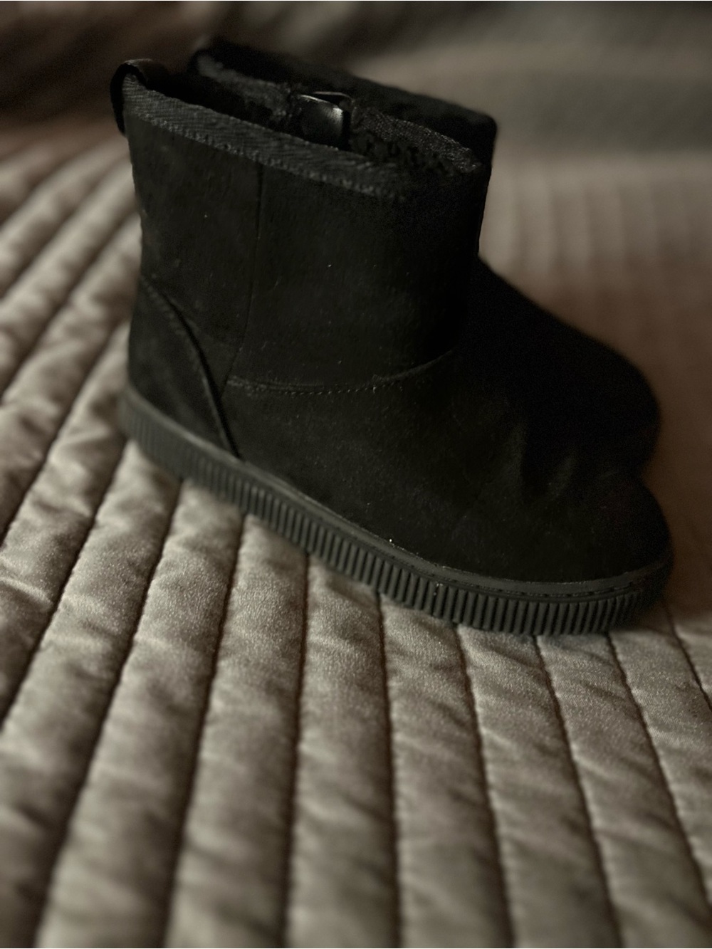 Cat & Jack Kids Black Suede Ankle Boots - Picture 3 of 6